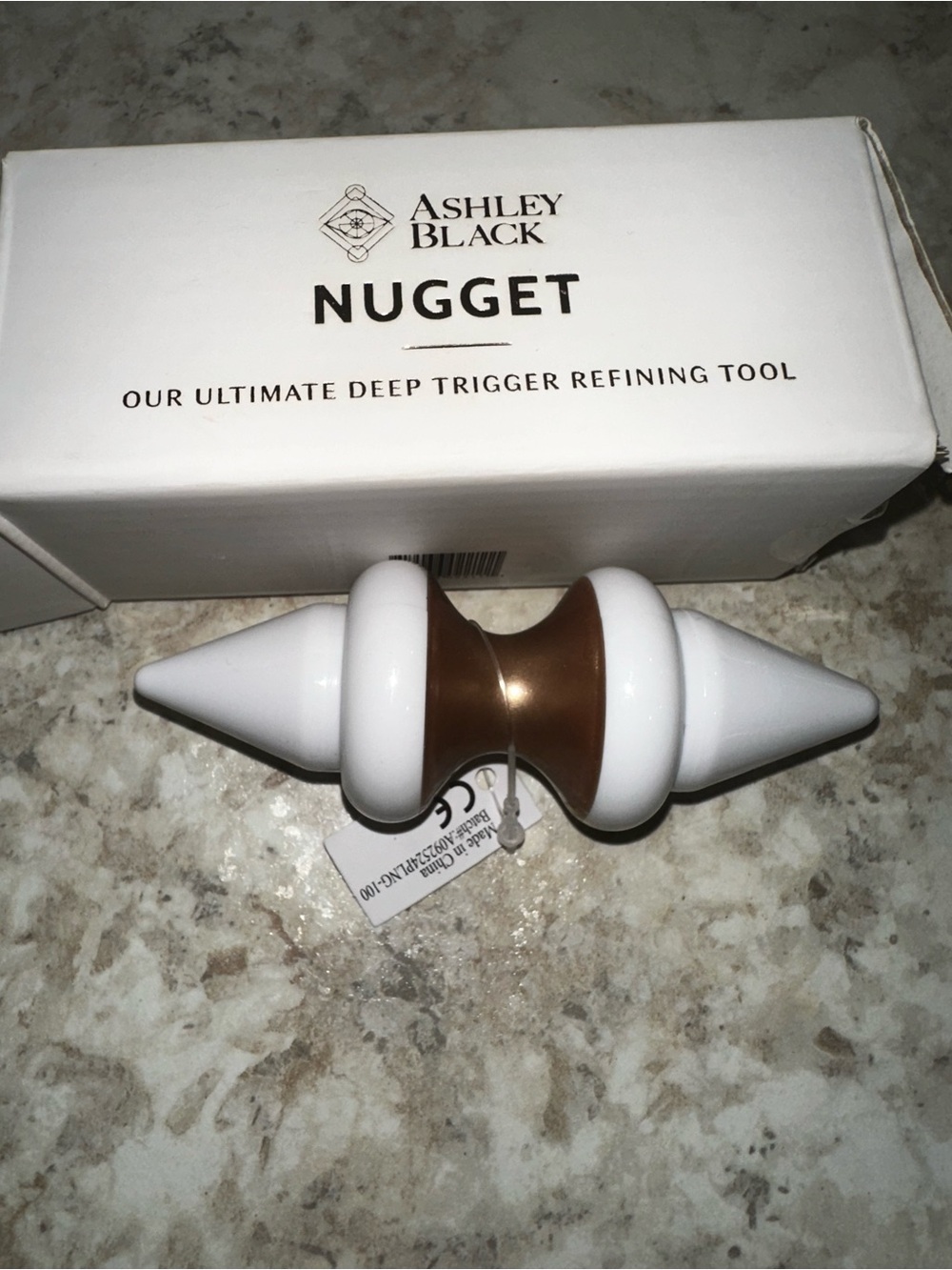 Ashley Black Nugget Deep Trigger Refining Tool - White & Brown